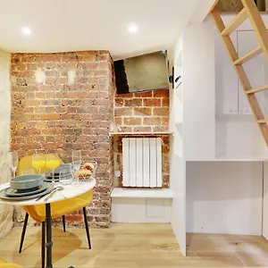 Cosy Studio In Montorgueil Apartment