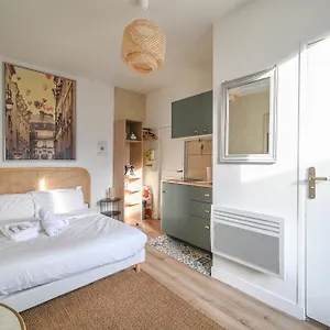 Magnifique Au Centre De 44 Apartment
